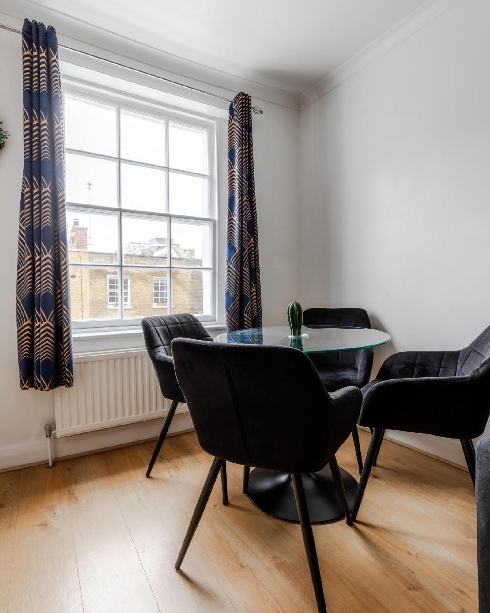Cozy 1 Bedroom Flat Paddington ลอนดอน ห้อง รูปภาพ